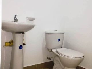 Foto 6 de Consultorio en arriendo en Los Alpes