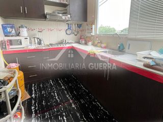 SE VENDE CASA - AV TSAFIQUE