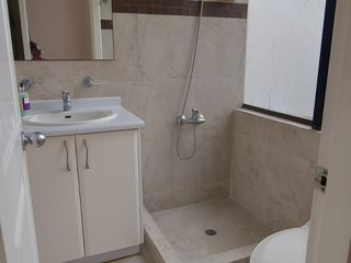 EN VENTA DEPARTAMENTO SECTOR LA CAROLINA ED. PRAGA 2