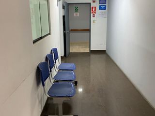 Foto 4 de ALQUILO OFICINAS Y/O CONSULTORIOS EN BATALLON CALLAO SUR, CHACARILLA