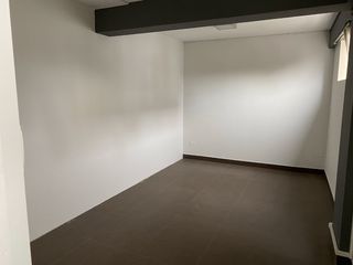 Foto 6 de ALQUILO OFICINAS Y/O CONSULTORIOS EN BATALLON CALLAO SUR, CHACARILLA