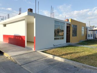 Se Vende Casa En Urb Los Huarangos