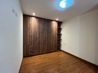 Departamento central en venta en la Av. Manuel Agustín Aguirre