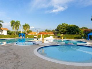 Foto 11 de Lote en venta en exclusivo conjunto en Ricaurte- Cundinamarca