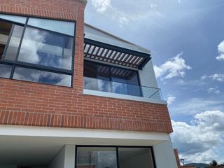 Foto 1 de VENDO CASA EN LA CEJA, 3 HABITACIONES 132 MTS