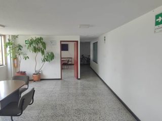 Arriendo Oficina de  375 m2 (Lógika, Centro Logístico Calle 13) | Vía Bogotá.