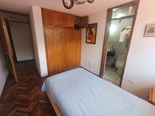 Oportunidad única, Departamento Amplio con local comercial en calle principal cercano a Parque ltalia.