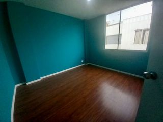 Foto 3 de Se Vende Departamento en Carapungo