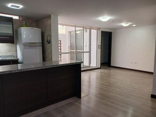 Foto 2 de Vendo Departamento Ponciano - Norte de Quito