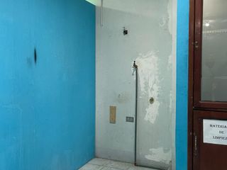 Foto 9 de rento oficinas toda una planta, en avenida Quito y Cuenca