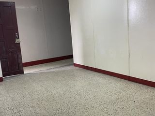 Foto 13 de rento oficinas toda una planta, en avenida Quito y Cuenca