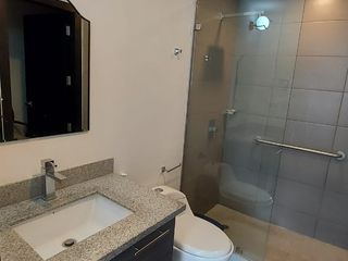 Foto 5 de Suite en el edificio Quo Luxury  en renta