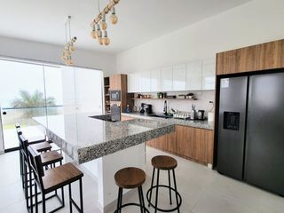 Foto 2 de Casa de Playa en Condominio Chinchaycamac - Chincha ¡Alquiler Semanal!