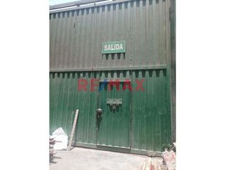Callao - Se remata local comercial//Área 954 m2- con oficinas administrativas