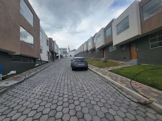Foto 14 de HERMOSA CASA EN EL CONJUNTO LISBOA