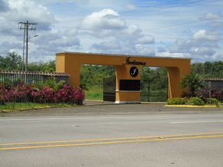 Foto 3 de Vendo lote ESQUINERO en la urbanización IROTAMA, avenida Chone, kilómetro 8 1/2