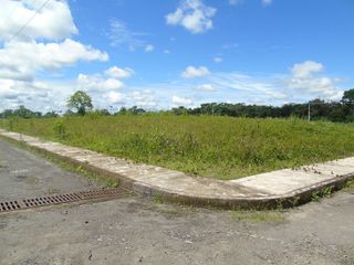 Foto 12 de Vendo lote ESQUINERO en la urbanización IROTAMA, avenida Chone, kilómetro 8 1/2