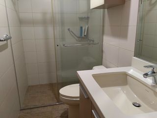 Foto 25 de Departamento de venta en Puerto Santa Ana, frente al Río, 2 parqueos.