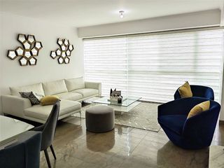 Foto 2 de Departamento de venta en Puerto Santa Ana, frente al Río, 2 parqueos.