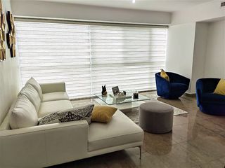 Foto 4 de Departamento de venta en Puerto Santa Ana, frente al Río, 2 parqueos.