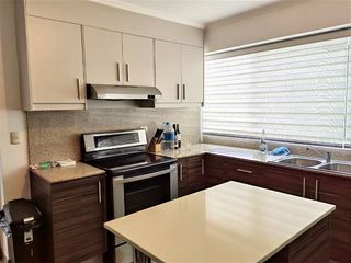Foto 7 de Departamento de venta en Puerto Santa Ana, frente al Río, 2 parqueos.