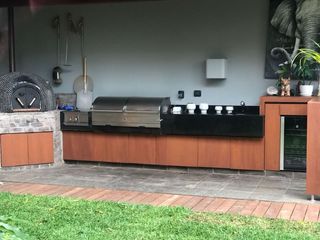 Foto 16 de ESPECTACULAR CASA FINOS ACABADOS PISCINA - VILLA