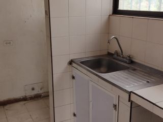 VENDO APARTAMENTO TERCER PISO SAN JUDAS