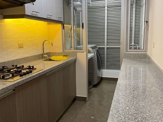 Alquilo hermoso departamento de 3 dormitorios en Condominio, San Borja