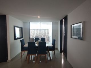 Foto 4 de Casa en arriendo en Ciudad Jardín.