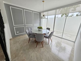 Foto 3 de Venta de casa Ria 3 dormitorios en Casa Laguna- Floreana cerca del Riocentro Dorado y Plaza Batan, La Aurora Daule