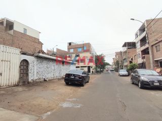 Foto 3 de Se Vende Terreno En Esquina 120m2 A Espaldas Del Parque Zonal Wiracocha, En Sjl