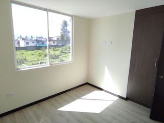 ✅VENDO CASA 2 PISOS CON TERRAZA APLICA CRÉDITO VIP. (MONSERRAT DE CONOCOTO)