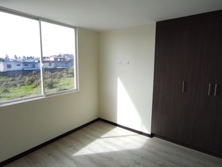 ✅VENDO CASA 2 PISOS CON TERRAZA APLICA CRÉDITO VIP. (MONSERRAT DE CONOCOTO)