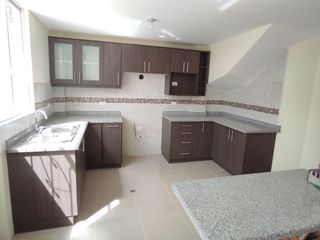 ✅VENDO CASA 2 PISOS CON TERRAZA APLICA CRÉDITO VIP. (MONSERRAT DE CONOCOTO)