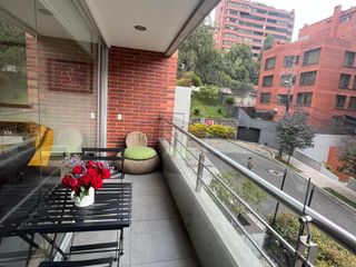 Departamento de venta sector González Suárez.  3 dormitorios, terrazas