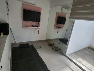 Samborondon, Se renta Excelente departamento 3 dormitorios amoblado con patio
