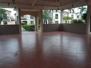 Foto 42 de Vendo casa en Babahoyo
