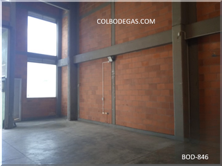 Foto 8 de ALQUILER DE BODEGA 220 MTS2, deal para tu empresa, con espacio más que suficiente para almacenamiento y operaciones eficientes.