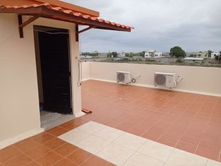 Foto 8 de casa de venta en manta zona sur