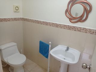 Foto 4 de casa de venta en manta zona sur