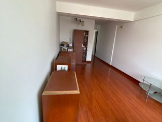 OPORTUNIDAD ÚNICA: ENCANTADOR DEPARTAMENTO EN VENTA DEBIDO A VIAJE