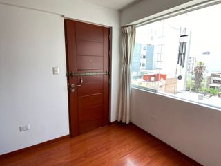 OPORTUNIDAD ÚNICA: ENCANTADOR DEPARTAMENTO EN VENTA DEBIDO A VIAJE