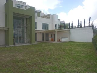 Renta, Duplex, Campo Alegre, 472 m², 3 dormitorios EV