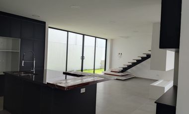 similar_image