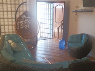 Foto 2 de CASA DE DEPARTAMENTOS CON PISCINA EN VENTA EN CRUCITA A POCOS METROS DEL MALECÓN