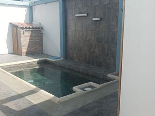 Foto 7 de CASA DE DEPARTAMENTOS CON PISCINA EN VENTA EN CRUCITA A POCOS METROS DEL MALECÓN