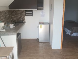 Foto 9 de CASA DE DEPARTAMENTOS CON PISCINA EN VENTA EN CRUCITA A POCOS METROS DEL MALECÓN