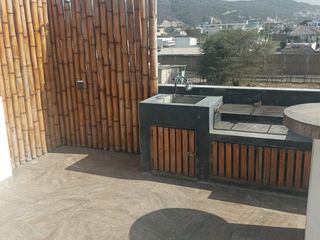 Foto 17 de CASA DE DEPARTAMENTOS CON PISCINA EN VENTA EN CRUCITA A POCOS METROS DEL MALECÓN