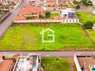 Foto 7 de Terrenos en Venta en Esteban Quirola: Descubre la libertad de construir tu hogar perfecto en Machala