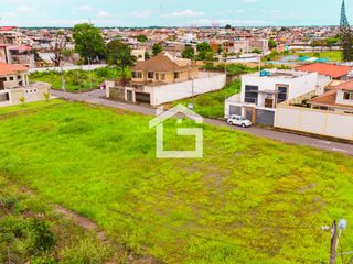 Foto 9 de Terrenos en Venta en Esteban Quirola: Descubre la libertad de construir tu hogar perfecto en Machala
